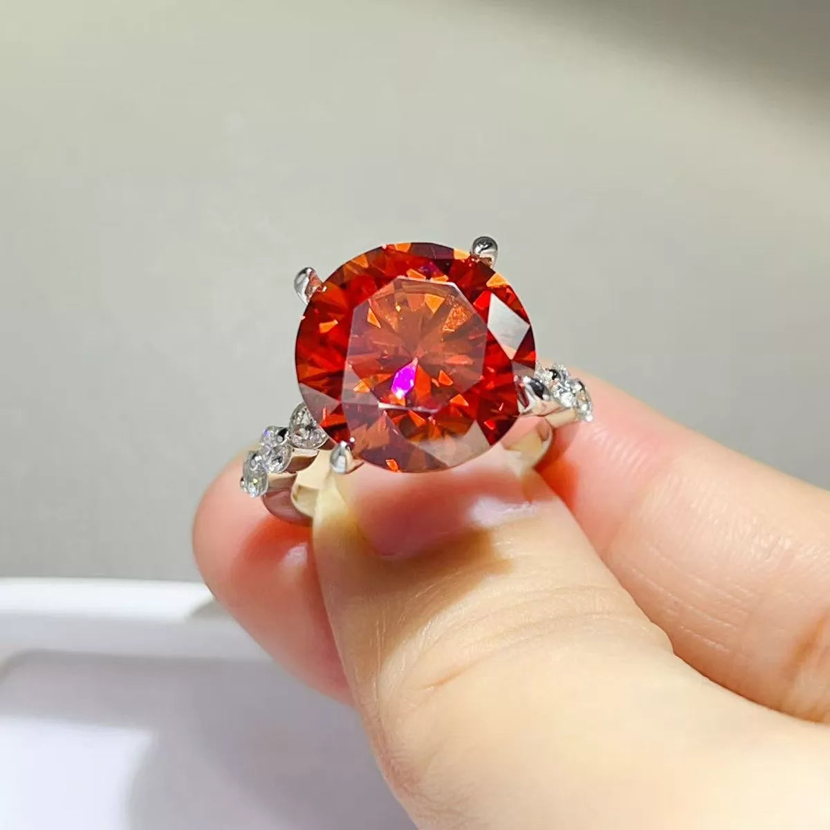 10 Carat Moissanite 925 Sterling Silver Ring