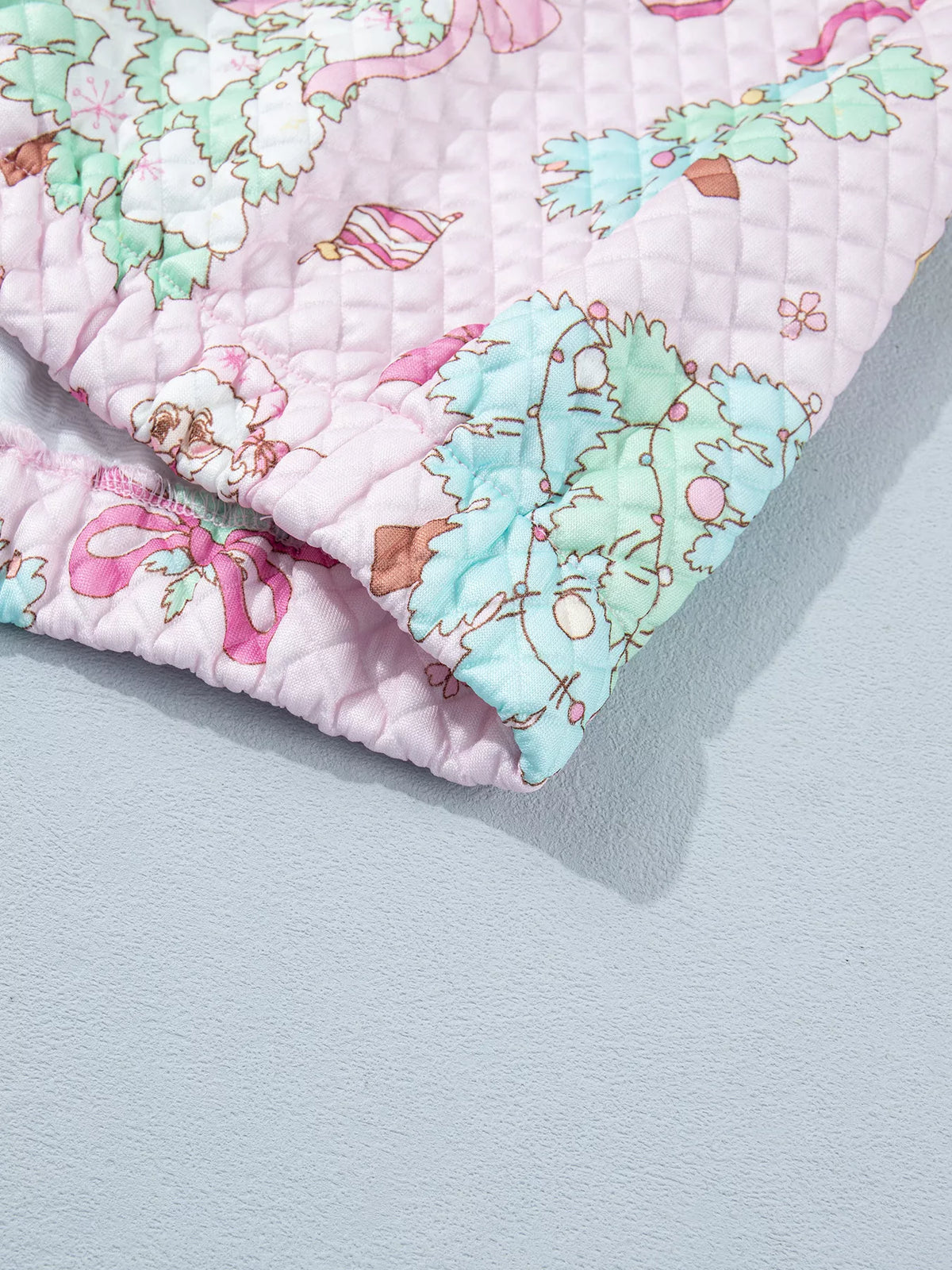 Pink christmas Print Collar Half Button Loose Sweatshirt — detail view