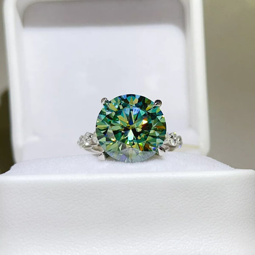 10 Carat 925 Sterling Silver Moissanite Ring