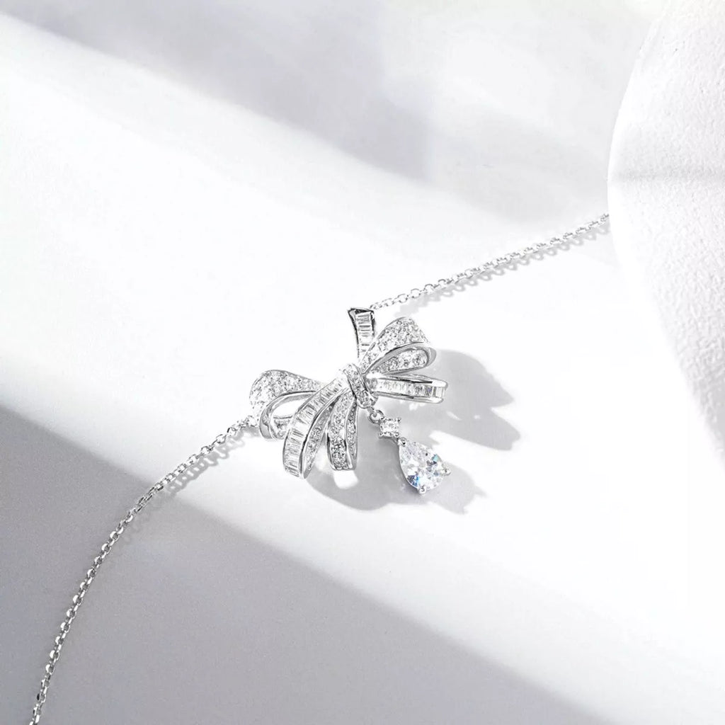 925 Sterling Silver Zircon Bow Teardrop Necklace