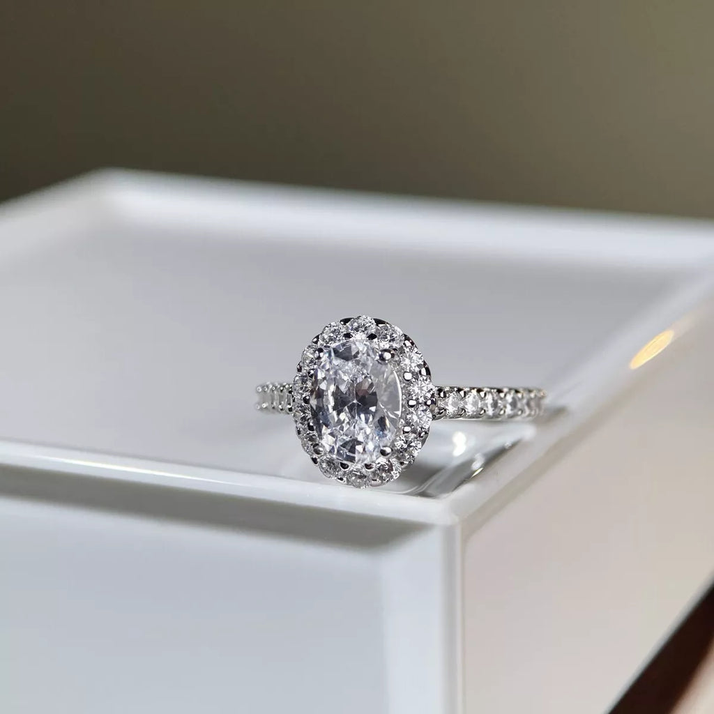 1.5 Carat Moissanite 925 Sterling Silver Oval Ring