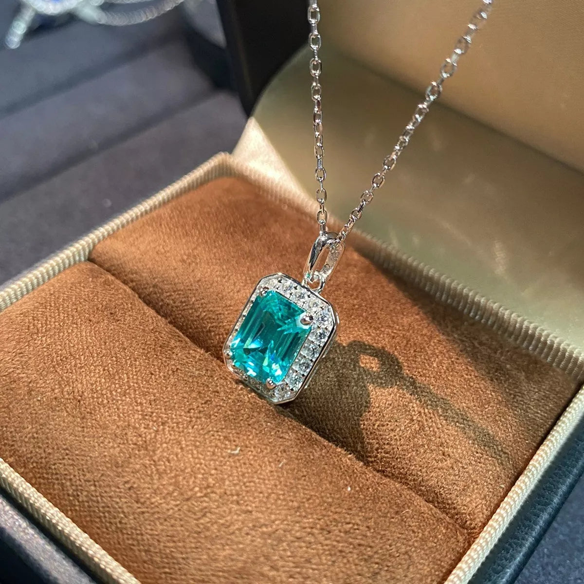 925 Sterling Silver Zircon Geometric Pendant Necklace