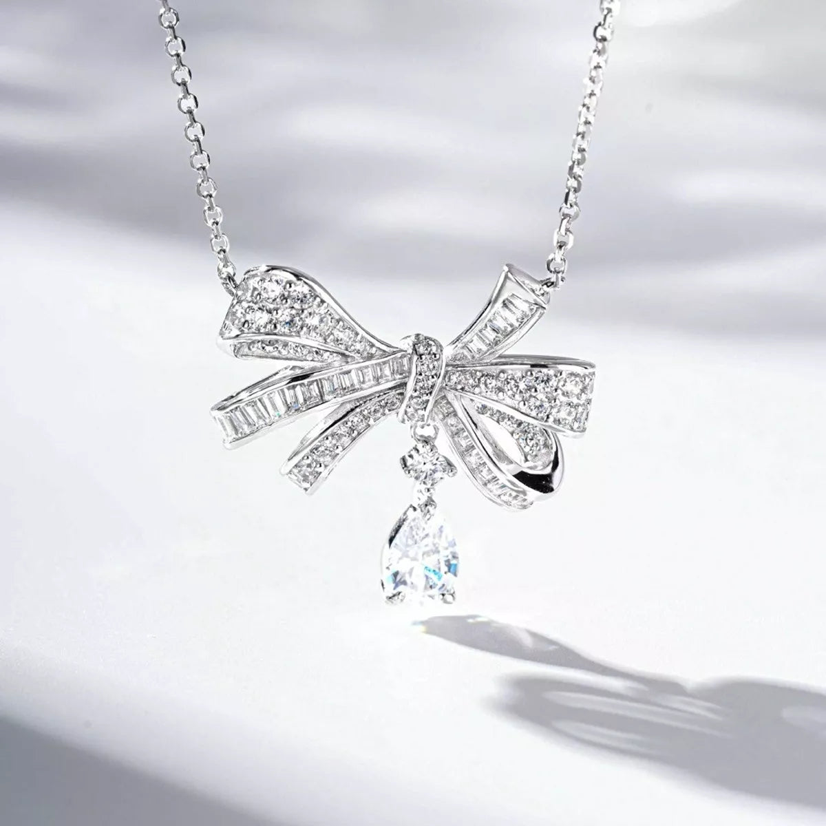 925 Sterling Silver Zircon Bow Teardrop Necklace
