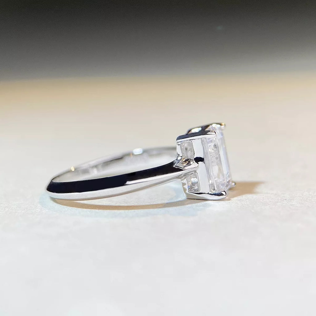 2 Carat 925 Sterling Silver Moissanite Geometric Ring